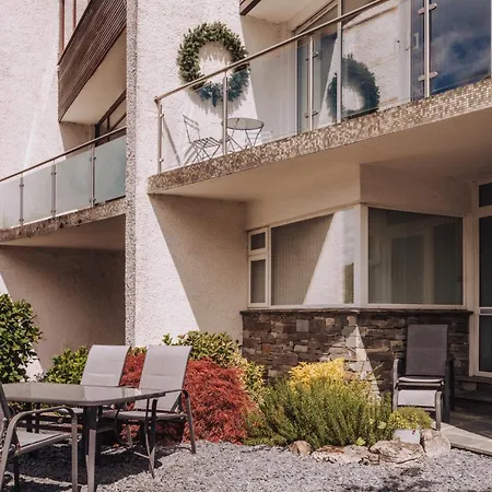 Prázdninový dům Nearmere, Slps 8, Central, Parking, Balcony, Views *